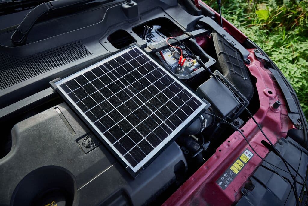 BATTERYcharge SOLAR 20W bis zu 1,11A (18V) 1 St. OSRAM