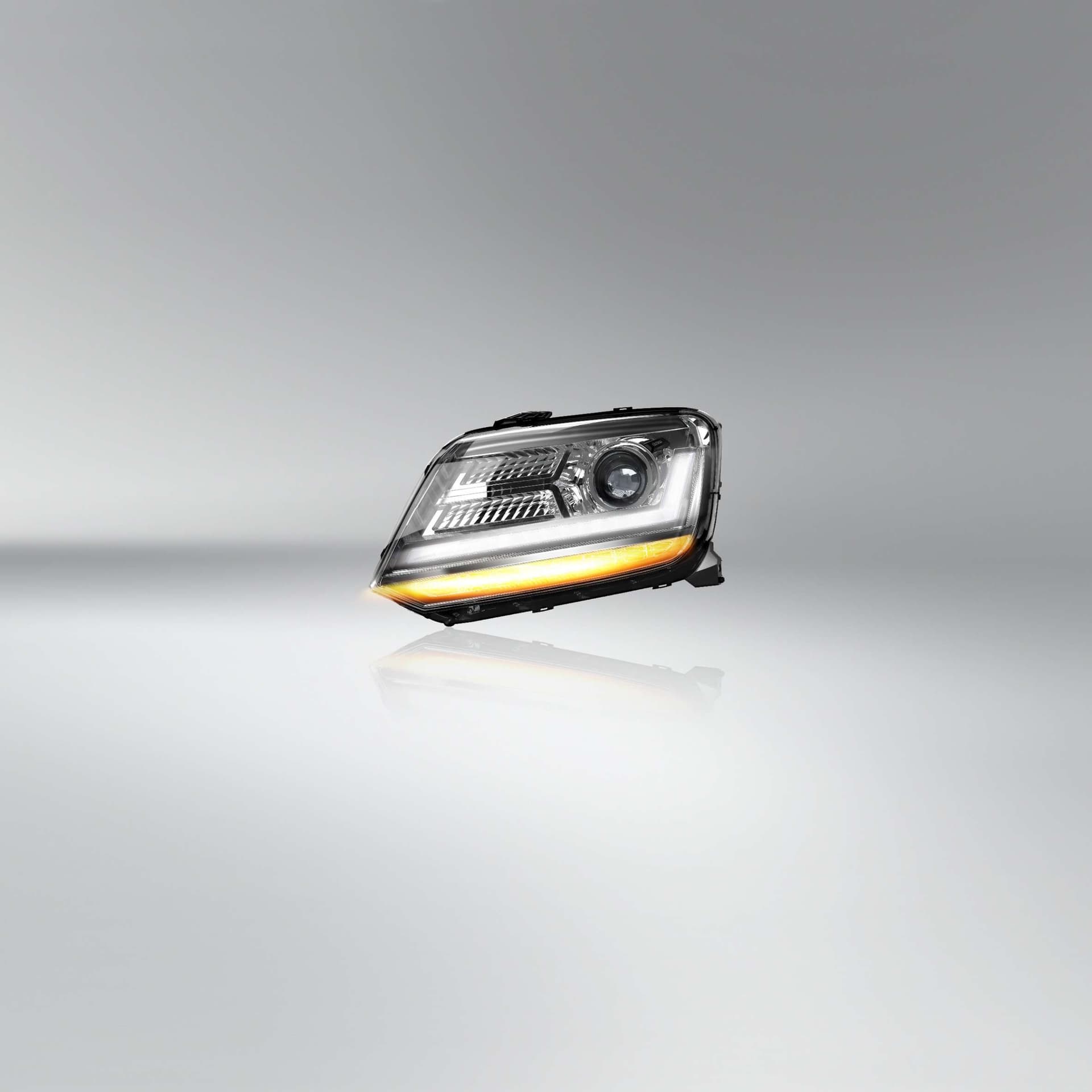 LEDriving® XENARC® Scheinwerfer für VW Amarok als Halogenersatz OSRAM