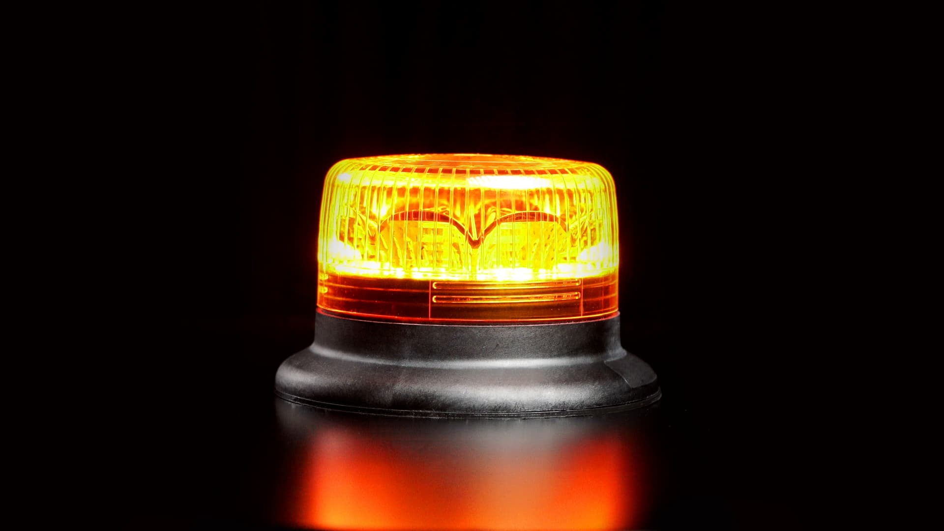LIGHTsignal LED BEACON LIGHT 360° Rundumkennleuchte Warnlicht 12&24V 1 St. OSRAM